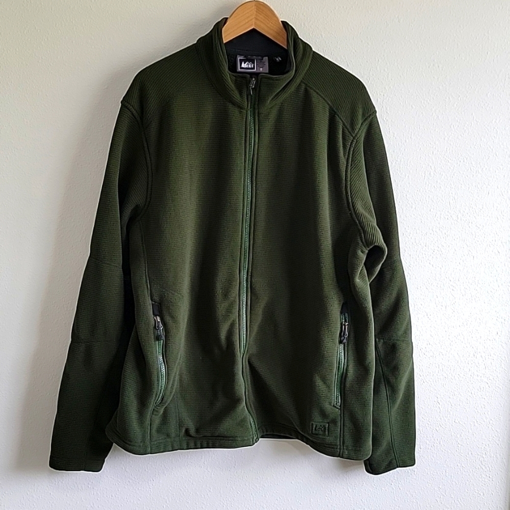 [*3 Items For $20 In Bundle*] REI Men’s fleece zip up jacket green XL